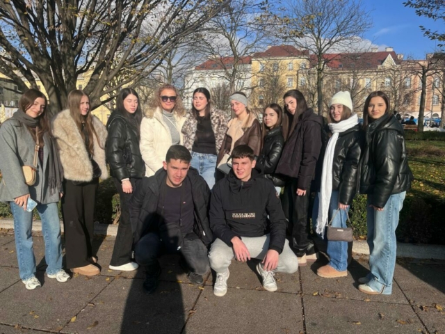 0a8dde15-3504-4712-b685-9547c15ed6e4