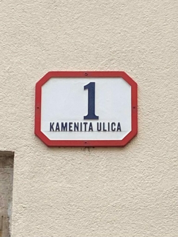 a6d94da0-9e41-4113-91a5-60cfa8702f2e