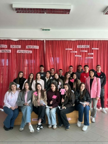 3d695ca3-33c6-42e2-affb-228e32a3e741