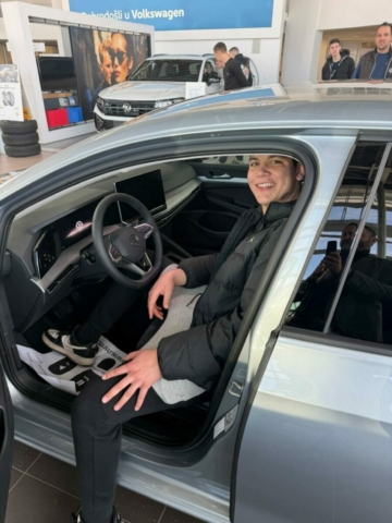 3fd60e00-04b9-4c07-8b10-fa23199932af