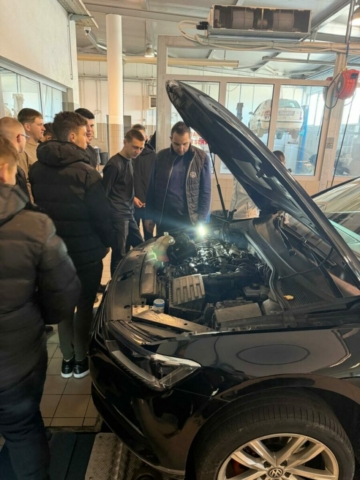 7aefd8d9-87e3-4057-81cf-09c89418fc35