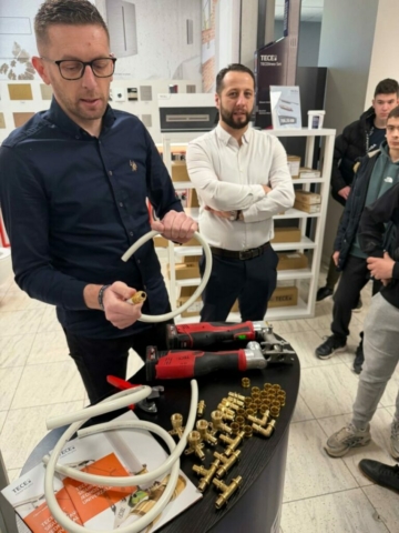 c89d3d14-73ce-4981-8a4f-e34419e2b4a3