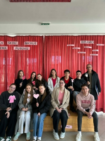 d79d330f-ba07-451c-b3b8-67eb5b3f6527